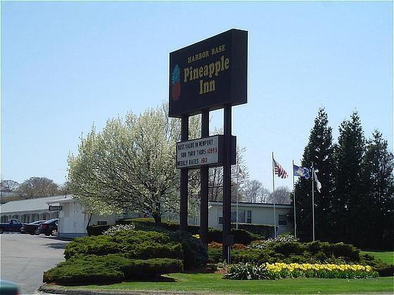 harbor base pineapple inn