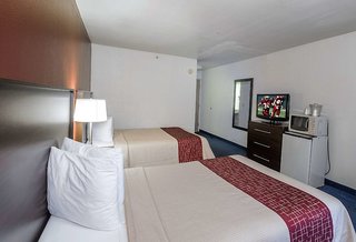 spark by hilton st robert fort leonard wood