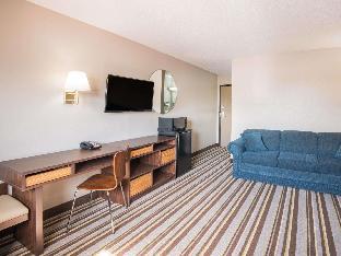 super 8 by wyndham nevada