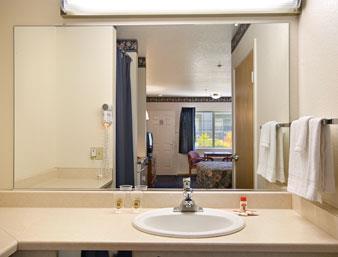 creekside inn and suites