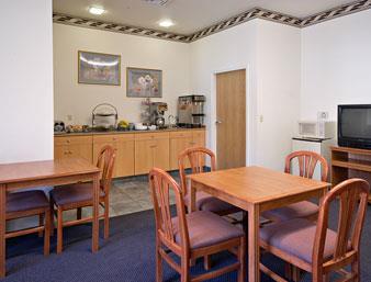 creekside inn and suites