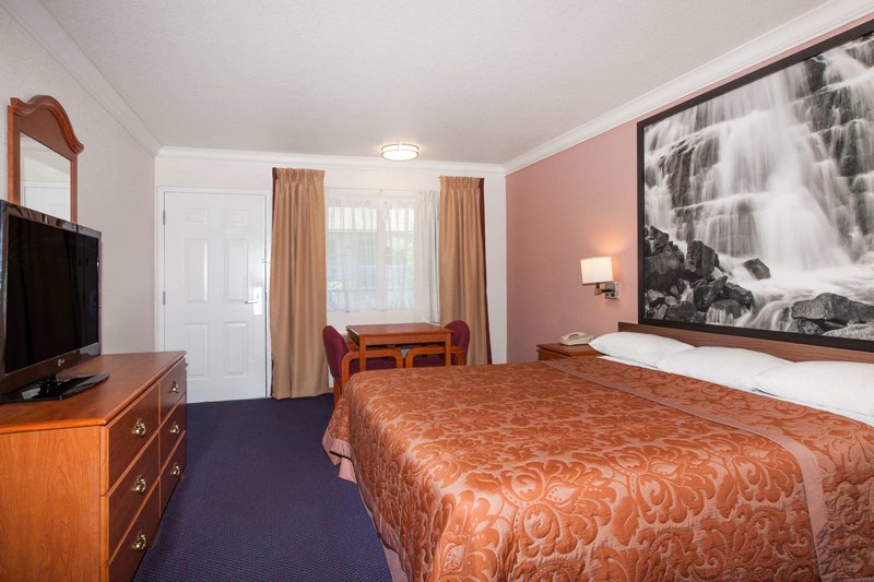 creekside inn and suites