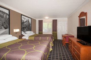 creekside inn and suites