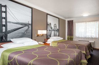 creekside inn and suites