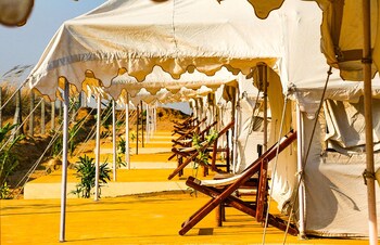 pushkar karni camp
