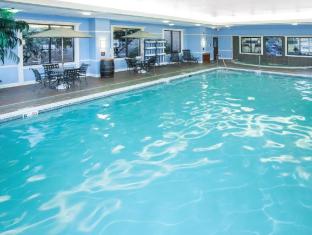 Hampton Inn Coventry - Warwick Area,East Greenwich>>Coventry,3 star