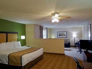 Extended Stay America Suites Providence Warwick,Providence>>Cranston,3 star