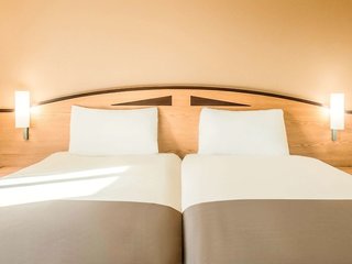 Ibis Rotherham East – (M18 / M1),Hellaby>>Bramley,3 star