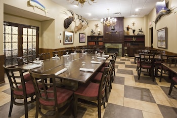 Doubletree By Hilton Austin, Mn,Rochester>>Austin,4 star