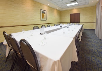 Doubletree By Hilton Austin, Mn,Rochester>>Austin,4 star