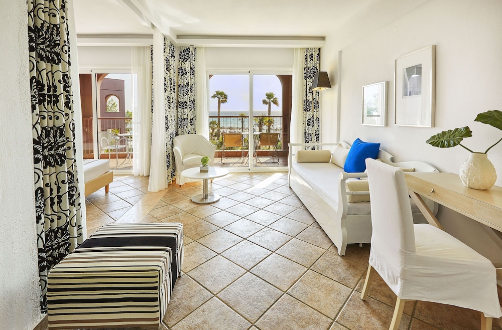ilio mare resort hotel