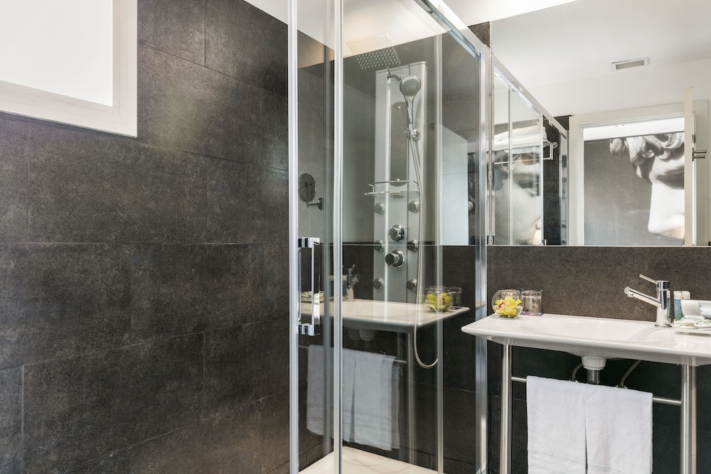 globales acis and galatea