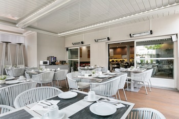 globales acis and galatea