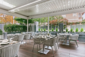 globales acis and galatea