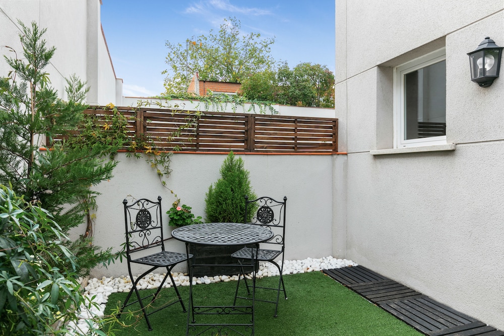 globales acis and galatea