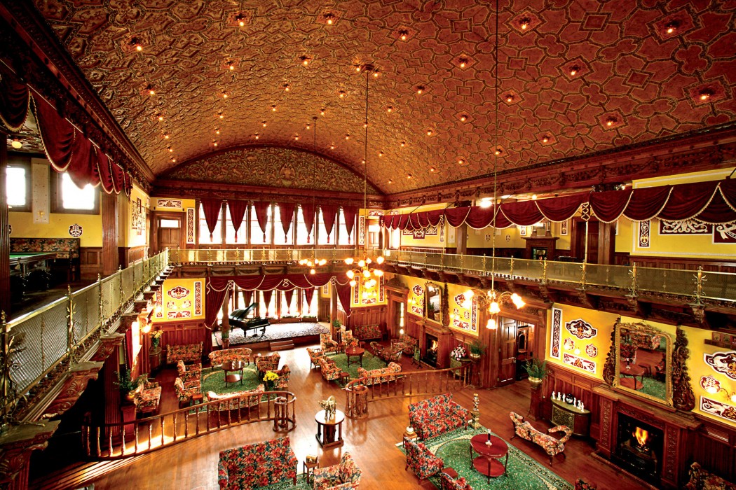 welcomheritage fernhills royal palace