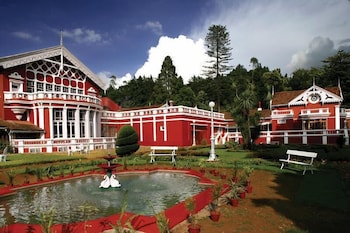 welcomheritage fernhills royal palace