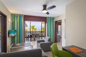Lionsdive Beach Resort,Jan Thiel>>Curacao,4 star