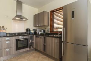 Lionsdive Beach Resort,Jan Thiel>>Curacao,4 star