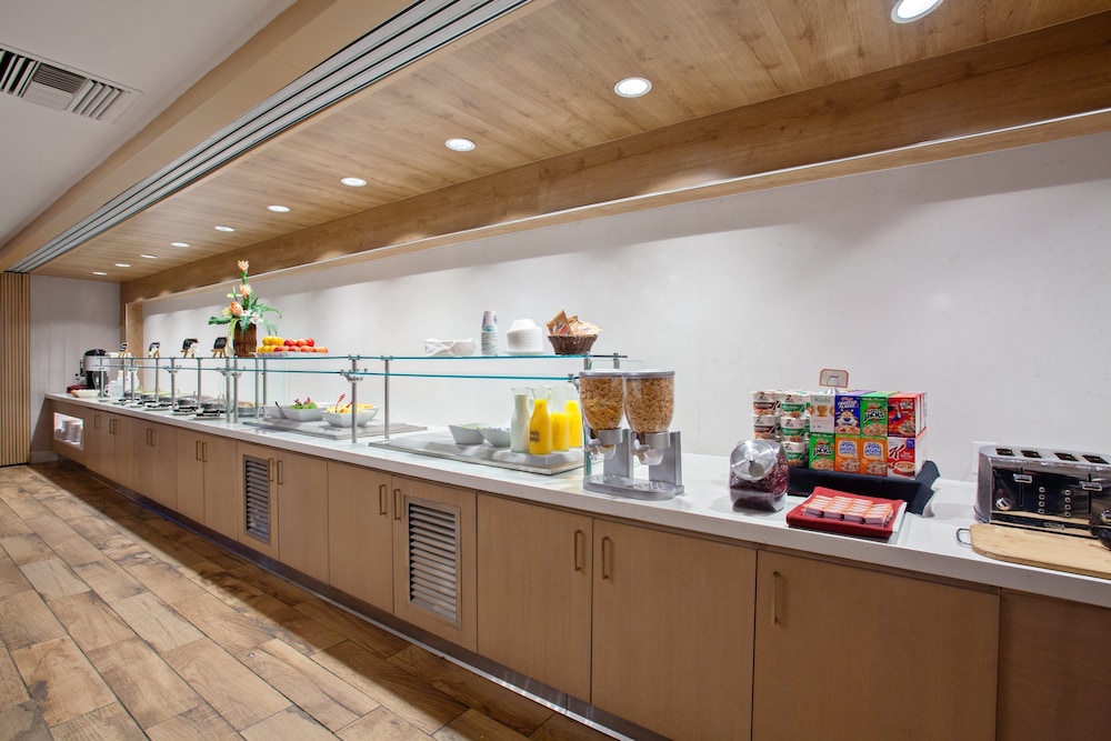 crowne plaza silicon valley n union city by ihg