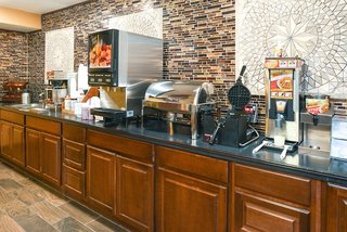 americas best value inn rawlins