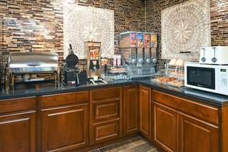 americas best value inn rawlins