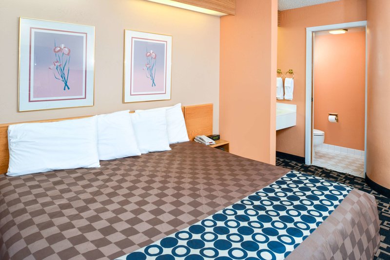 americas best value inn rawlins