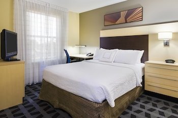 towneplace suites by marriott pensacola