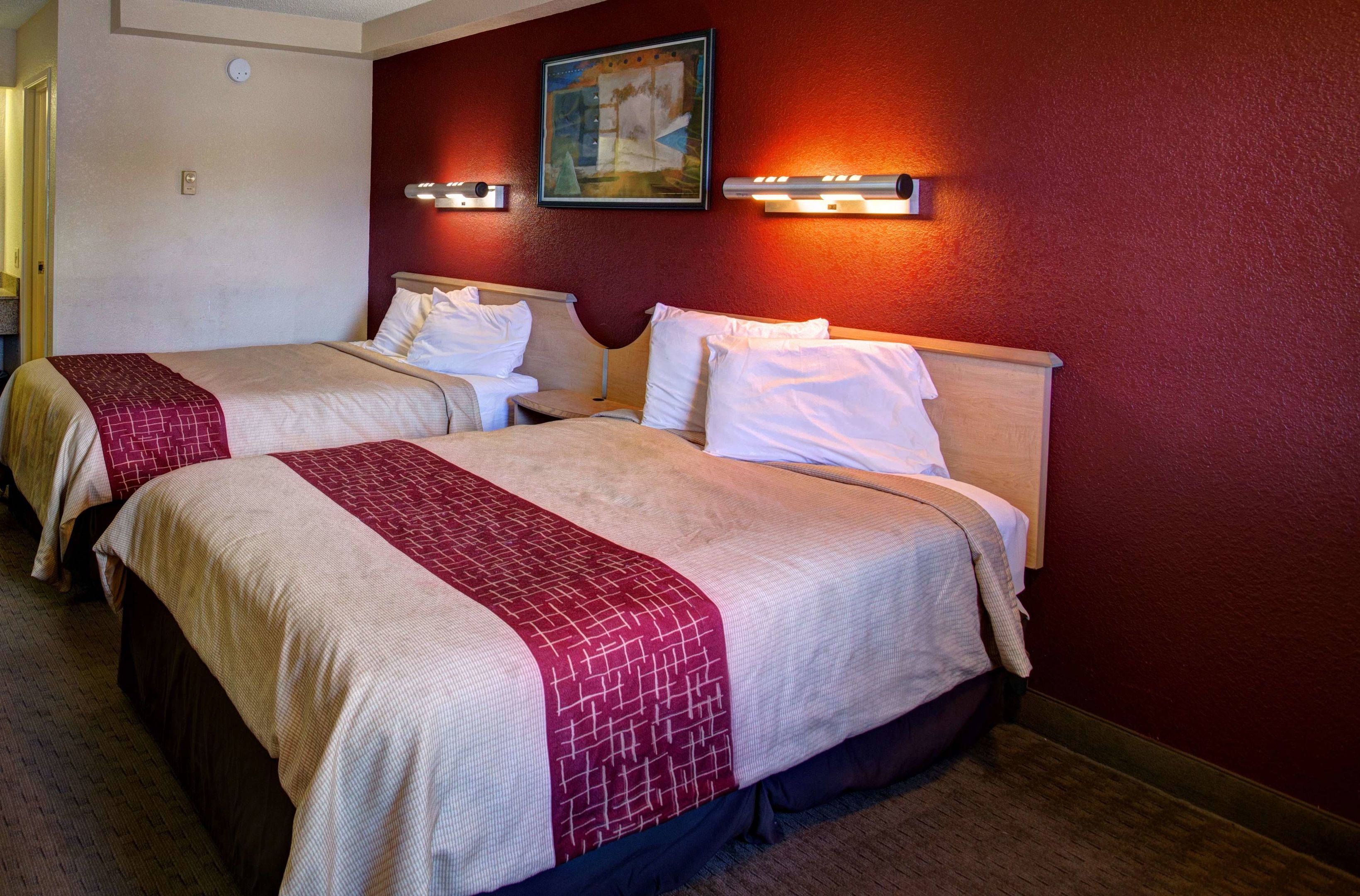 red roof inn pensacola i 10 at davis highway