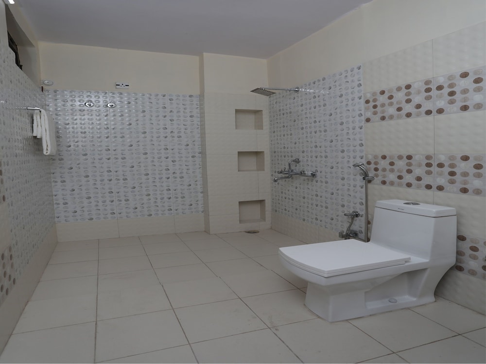 oyo 12222 hotel silverton