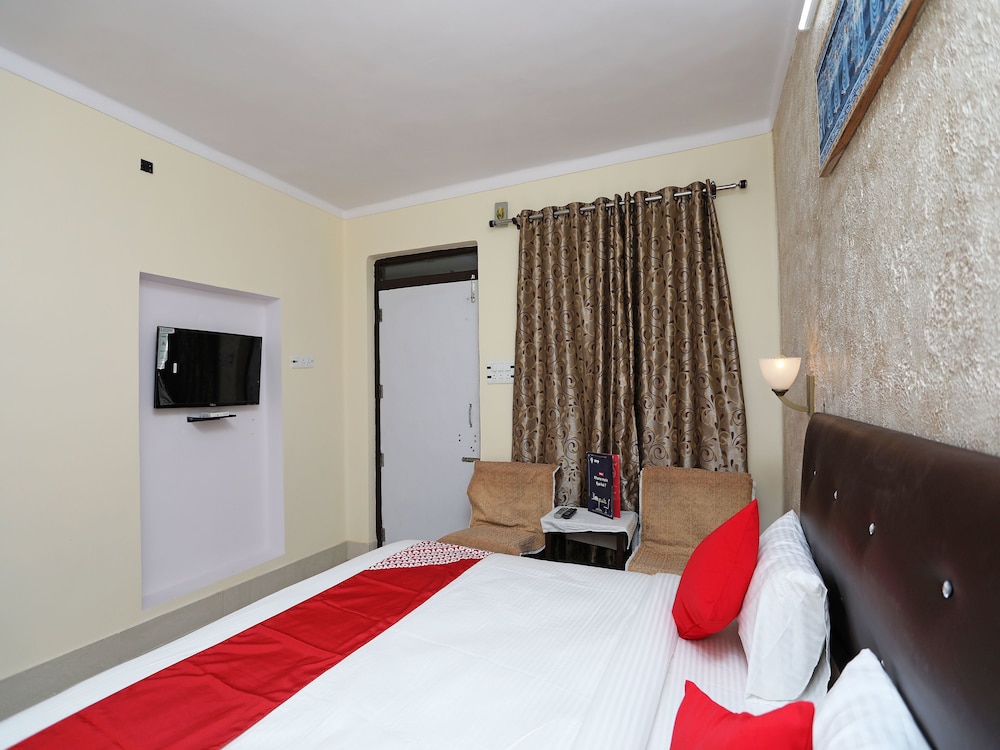 oyo 12222 hotel silverton