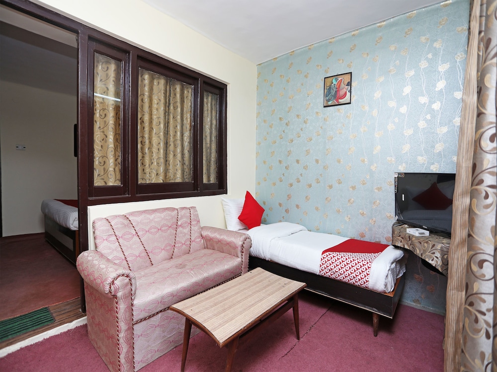 oyo 12222 hotel silverton