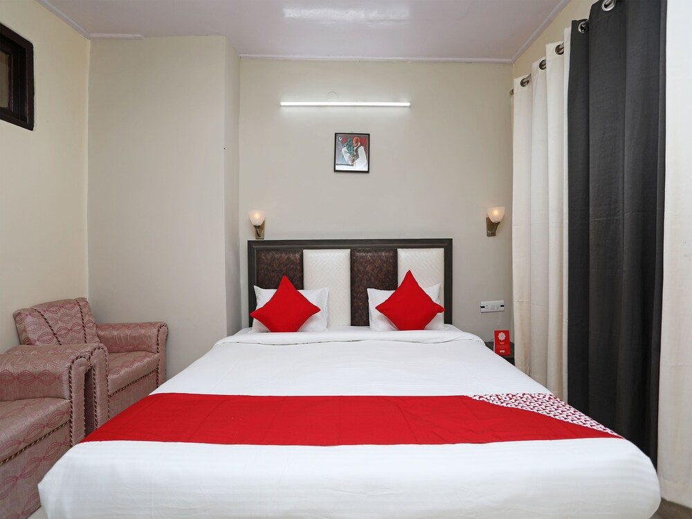 oyo 12222 hotel silverton