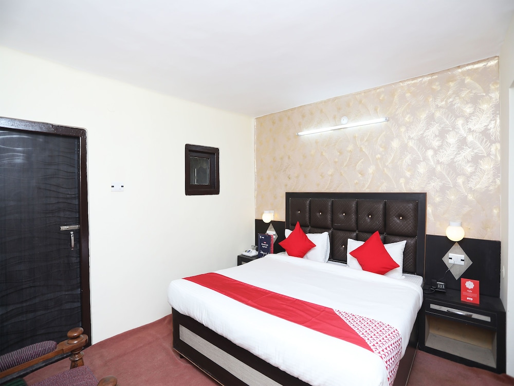 oyo 12222 hotel silverton