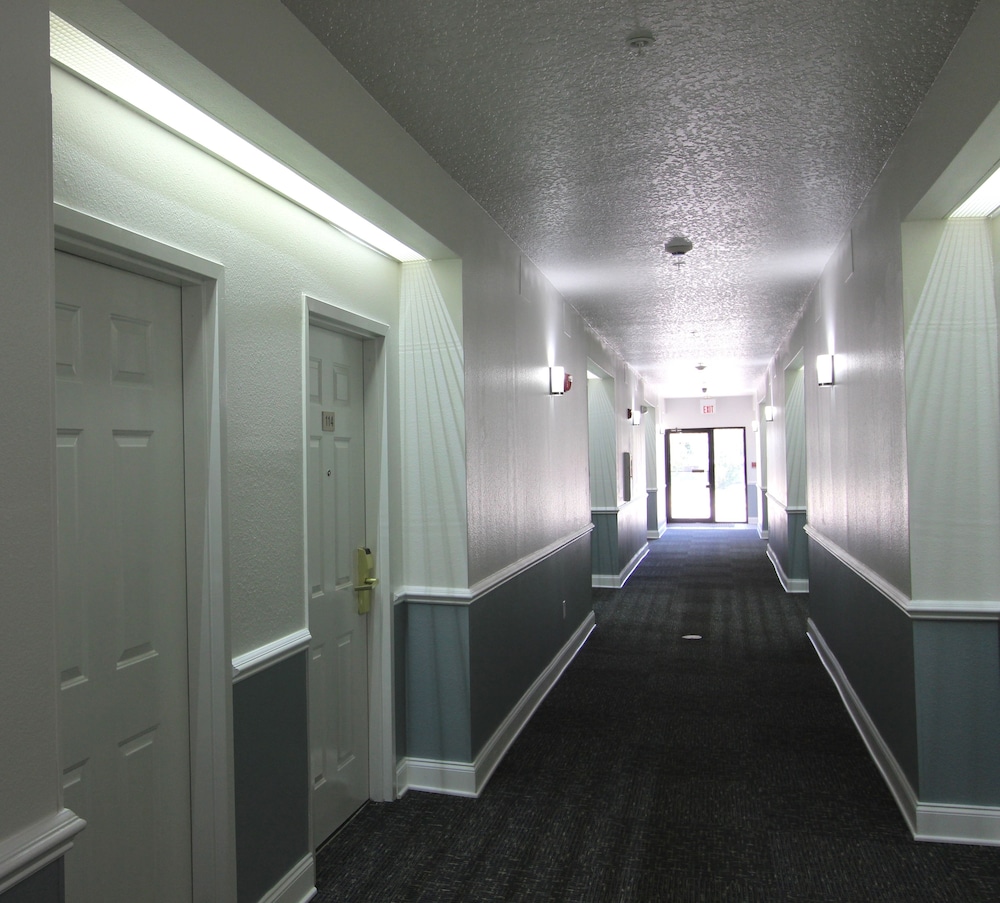 hotel pensacola