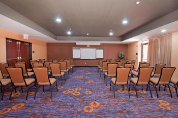 courtyard by marriott milwaukee brown deer