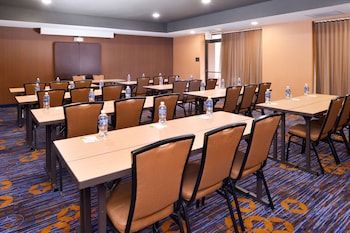 courtyard by marriott milwaukee brown deer