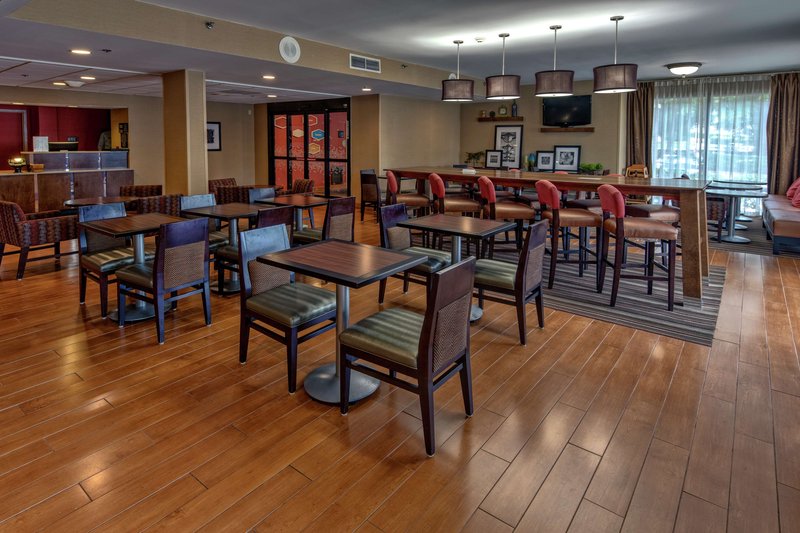 hampton inn raleigh cary