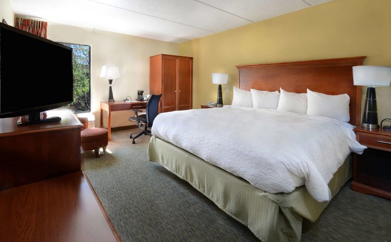 hampton inn raleigh town of wake forest