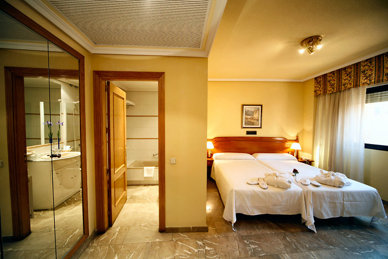 aparthotel g3 galeon