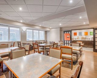 Comfort Inn & Suites University,Alberta>>Calgary,3 star