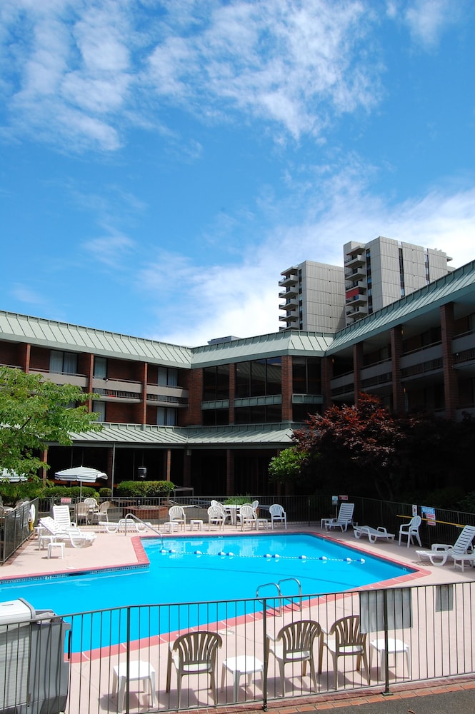 university place hotel and conference center