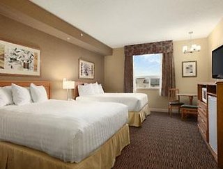 Days Inn & Suites By Wyndham West Edmonton,Edmonton>>Alberta,3 star