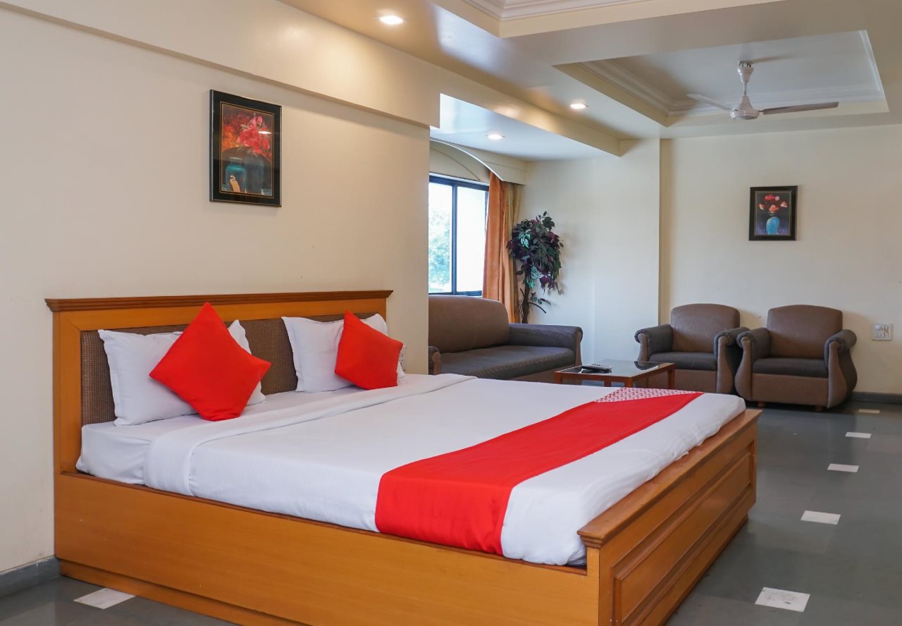 oyo 9739 hotel ratnalok