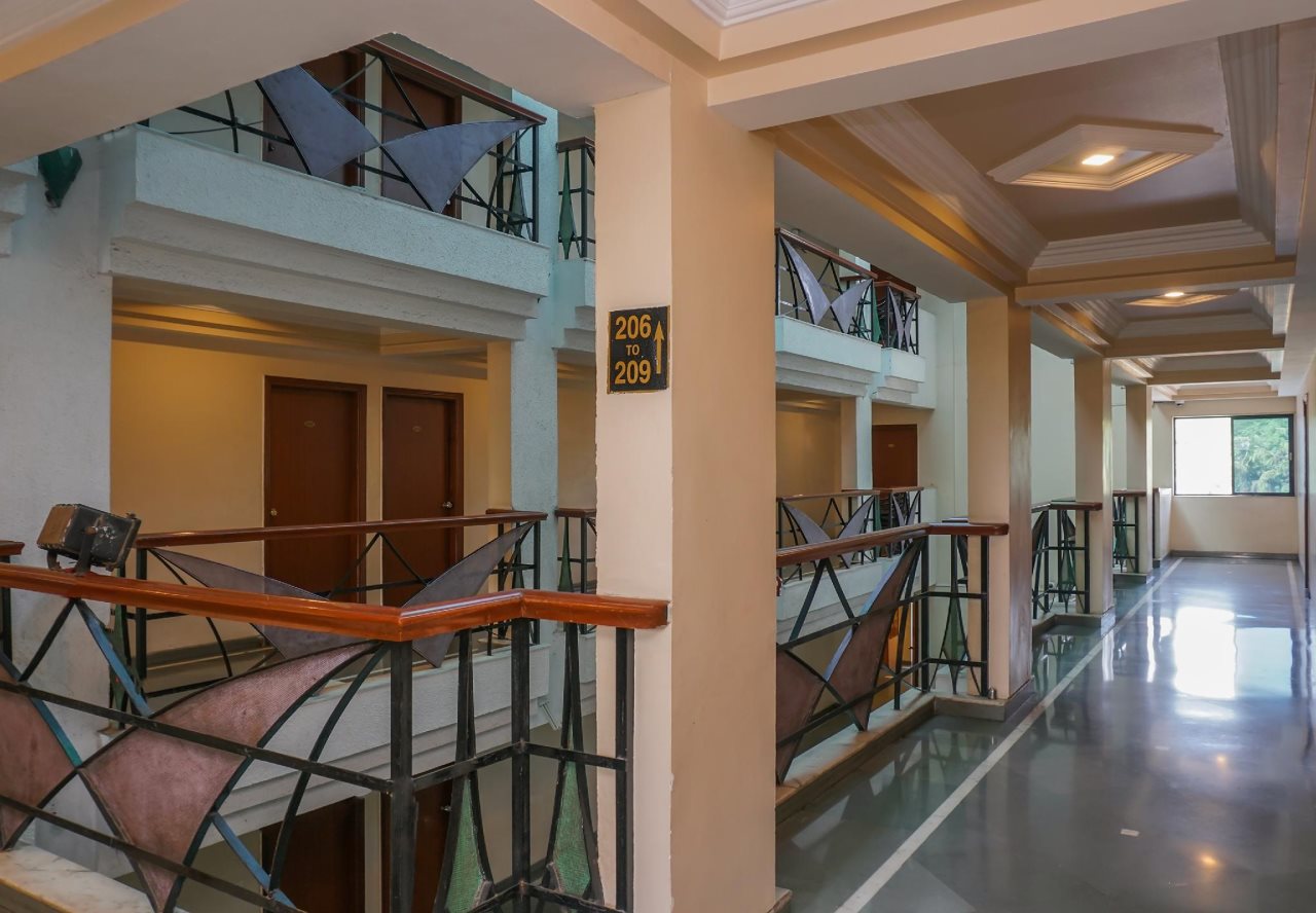 oyo 9739 hotel ratnalok