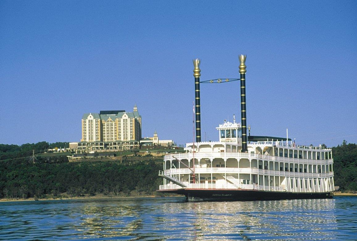 chateau on the lake resort spa and convention center