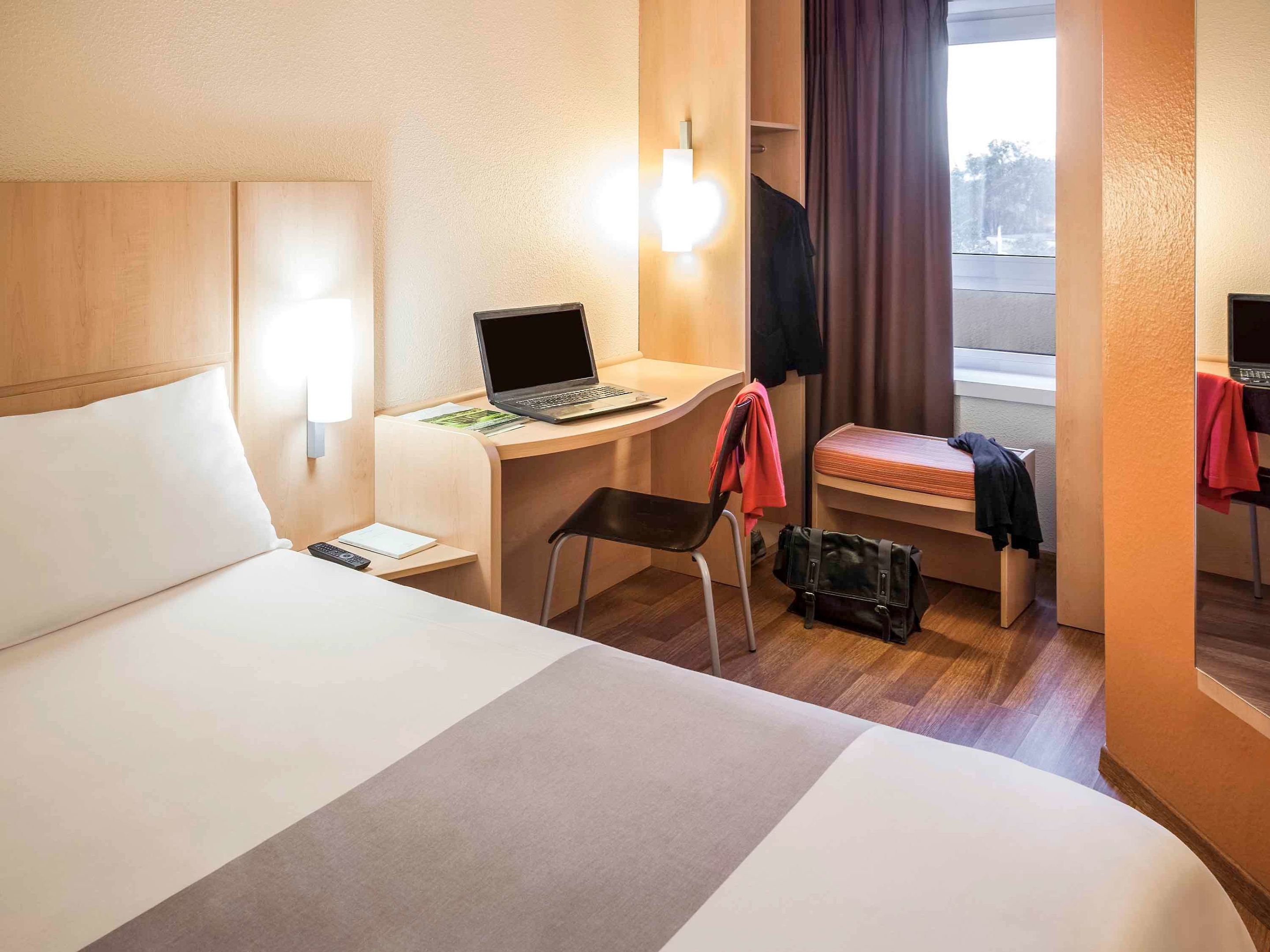 ibis toulouse ponts jumeaux