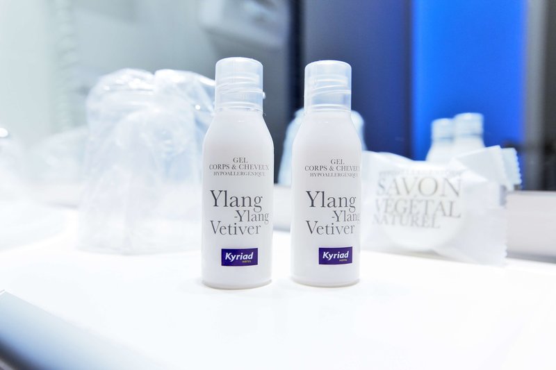 kyriad angers pont de ce