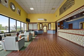 days inn by wyndham fayetteville south i 95 exit 49