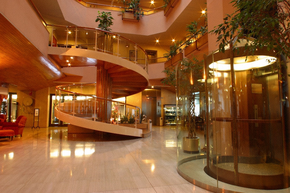 hotel roc blanc and spa